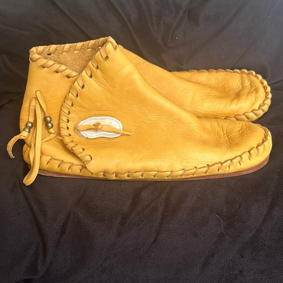 Handmade Yellow Leather Moccasins - Picture 1 of 6